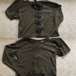 Black and gold long sleeve crop